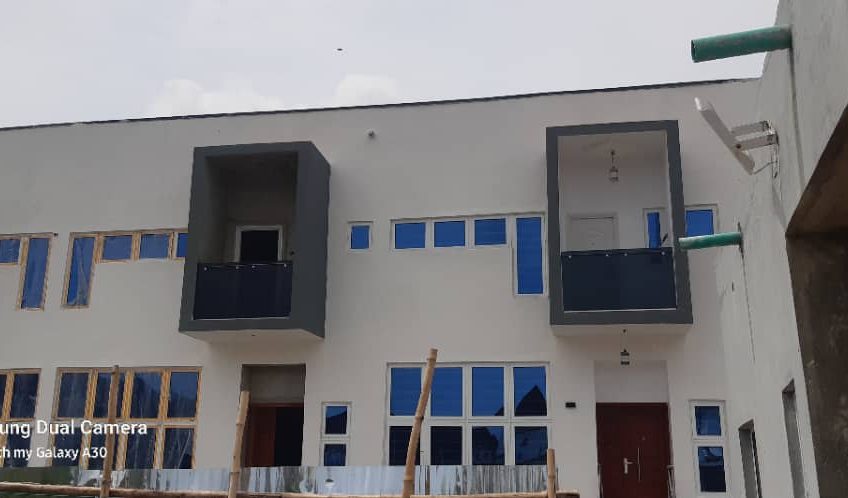 Our Lady’s Court Well Furnished 3 bedroom terrace duplex